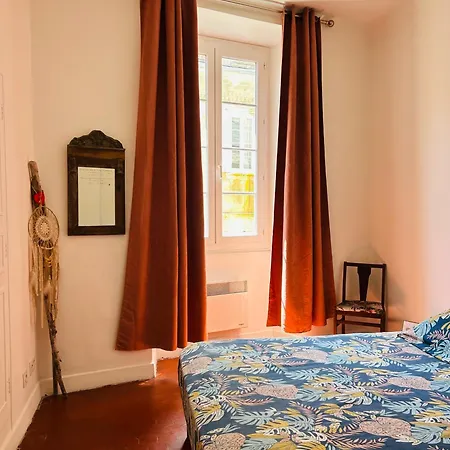 Chez Marion Homestay *